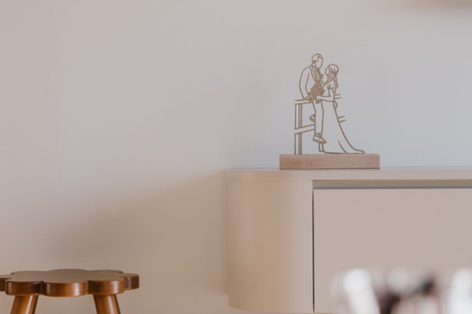 Houten lijnportret op staander · Extra Small